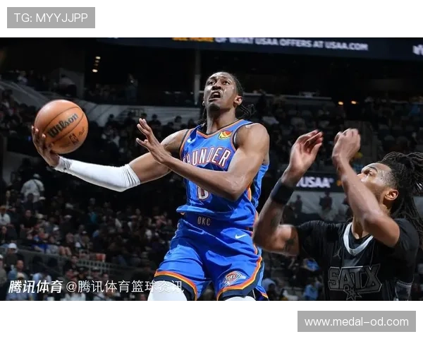 杰伦·威廉姆斯挡拆频率提升显著 抢断数对比同期球员更具侵略性