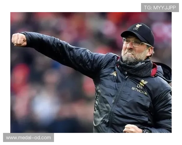 哈维引发主帅热议，皇马“暴风”时期豪门动荡背后的格局变化