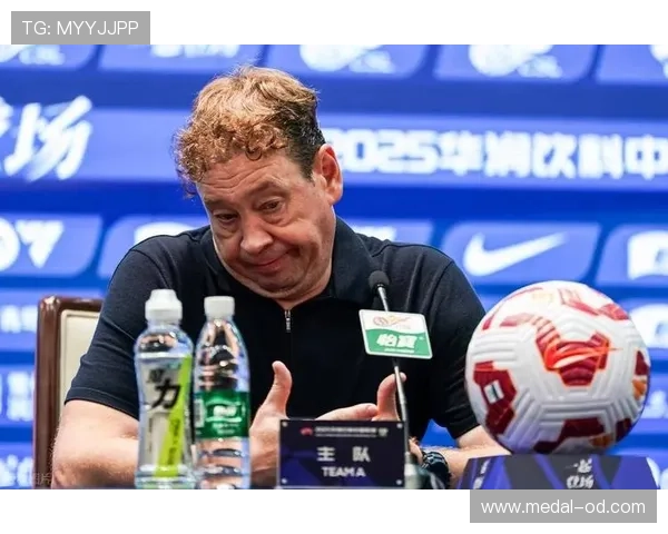 上海申花面临多线作战考验需优化阵容轮换策略